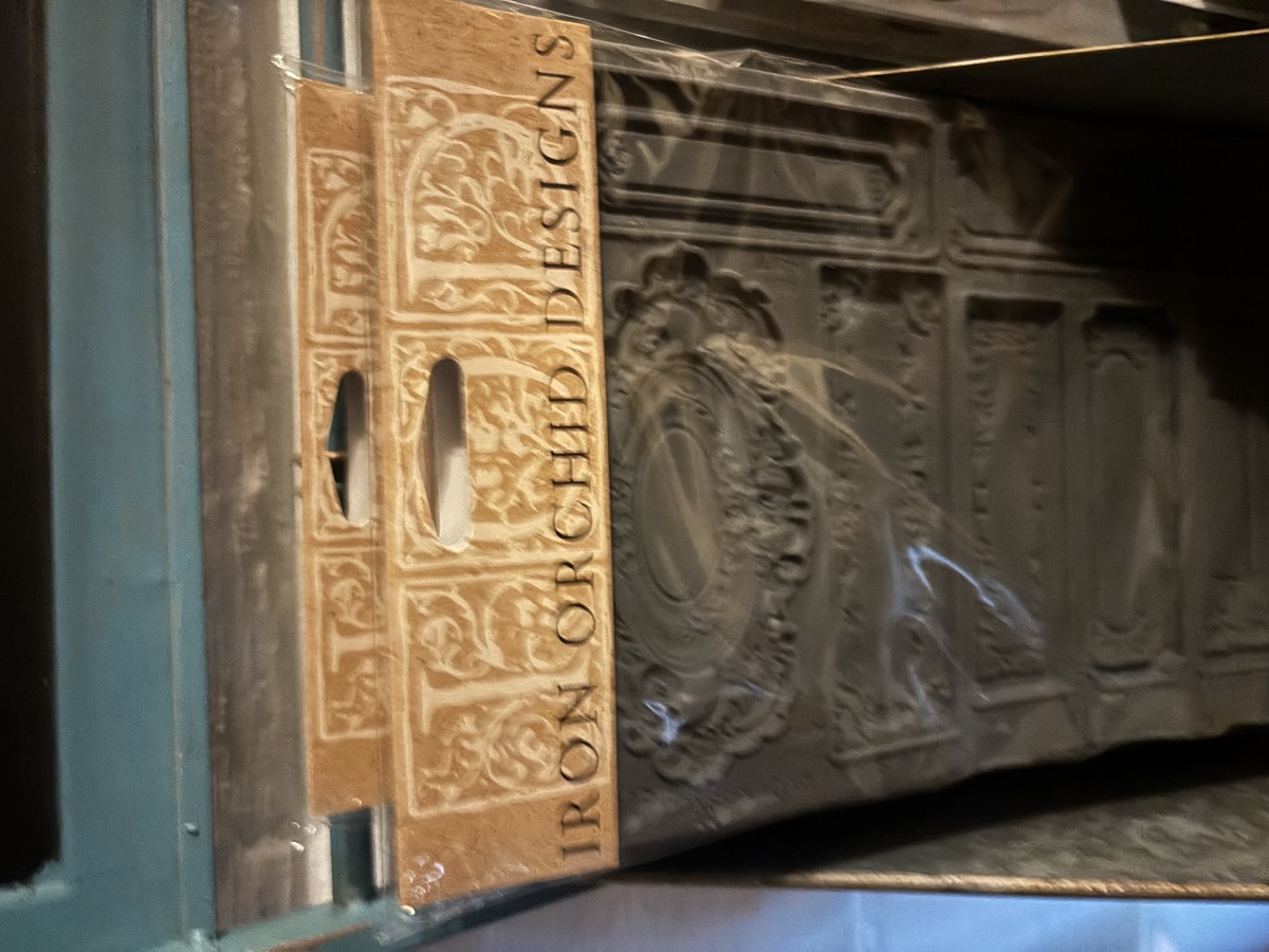 Artisan brand displays